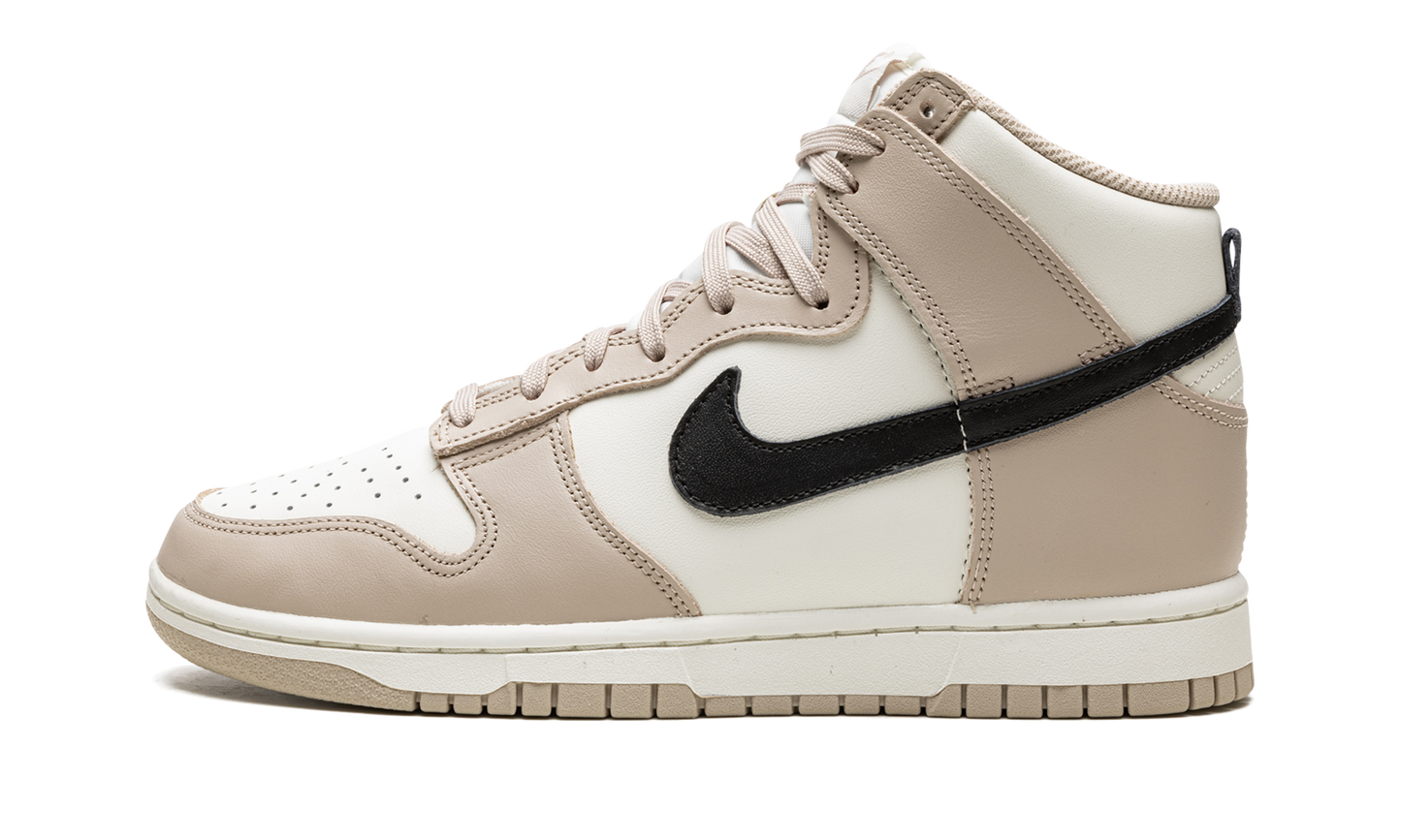 DUNK HIGH WMNS"Fossil Stone" DD1869 200