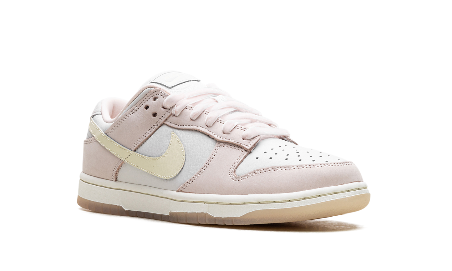 Dunk Low WMNS"Light Soft Pink" FB7910 601