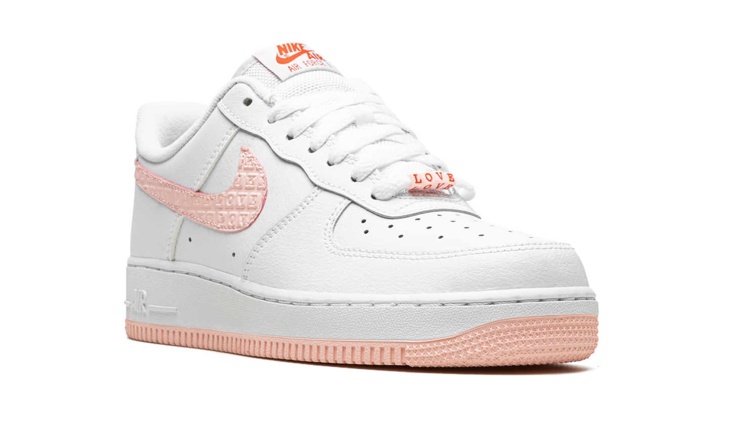 AIR FORCE 1 LO MNS WMNS"Valentine's Day 2022" DQ9320 100