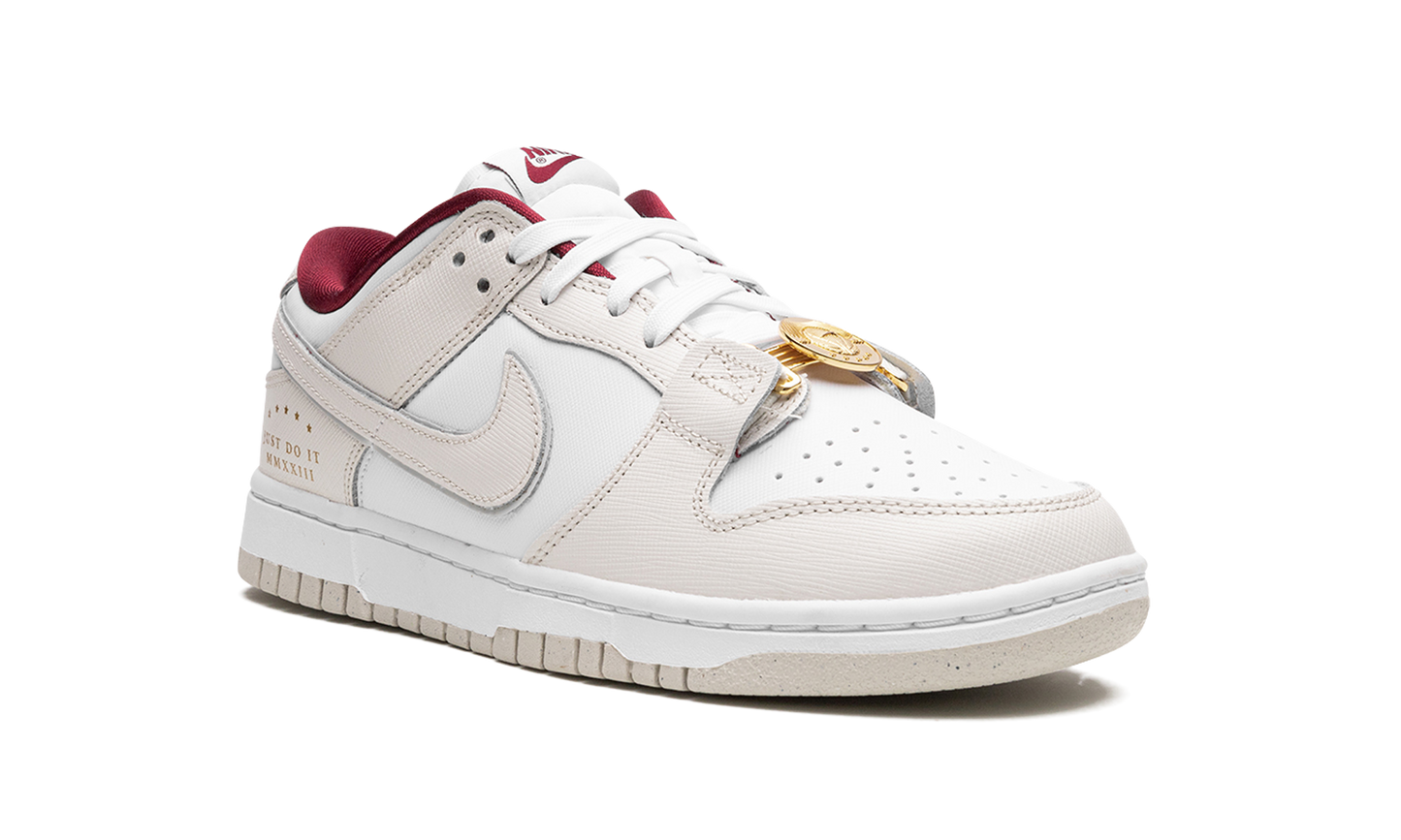 DUNK LOW WMNS"Just Do It" DV1160 100