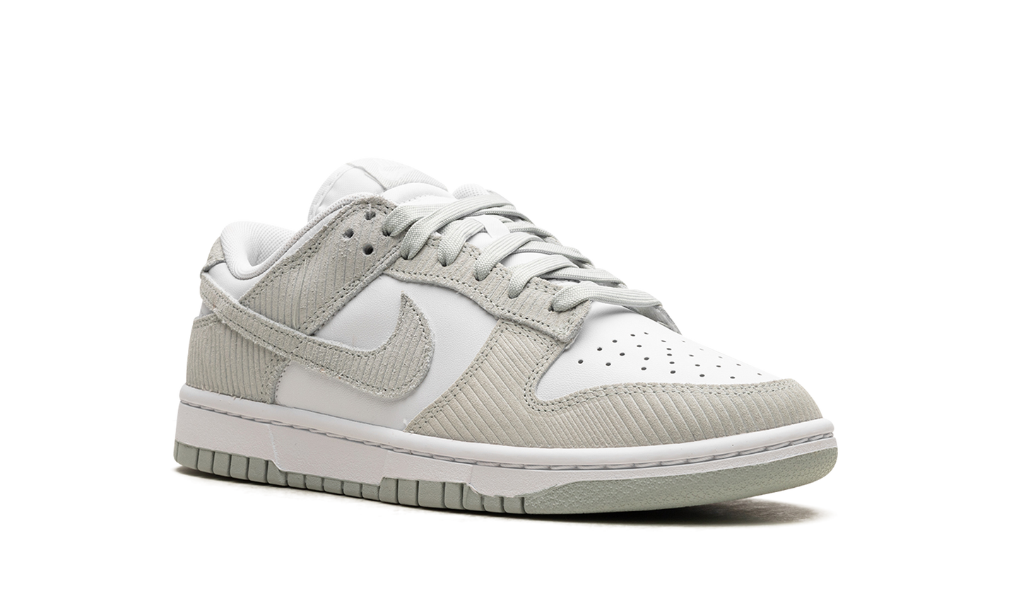 DUNK LOW WMNS"Grey Corduroy" FN7658 100