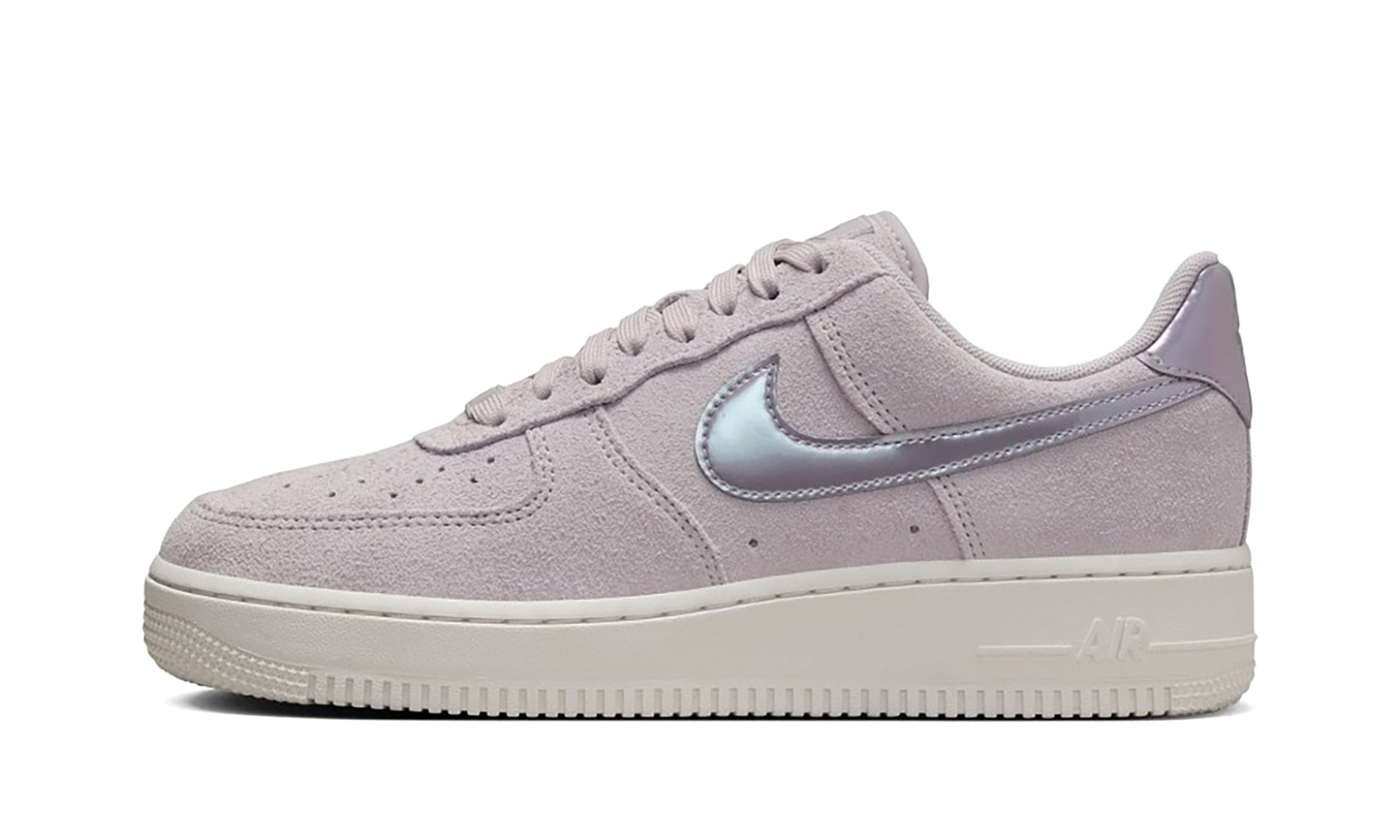 Air Force 1 WMNS"Platinum Violet" HJ4401 001