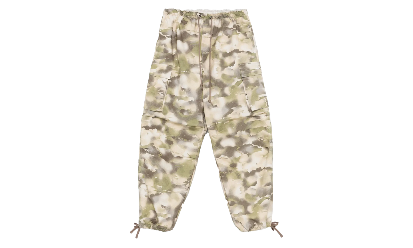 Sportswear Mid-Rise Oversized Camo Cargo Trousers"Light Orewood Brown/ Sail" HM9015 104