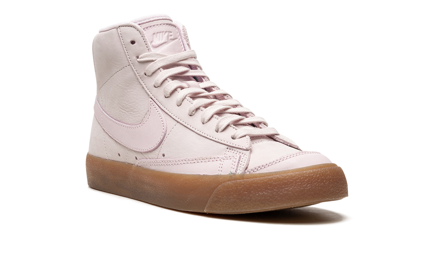 BLAZER MID PREMIUM WMNS"Pearl Pink/Gum" DQ7572 600