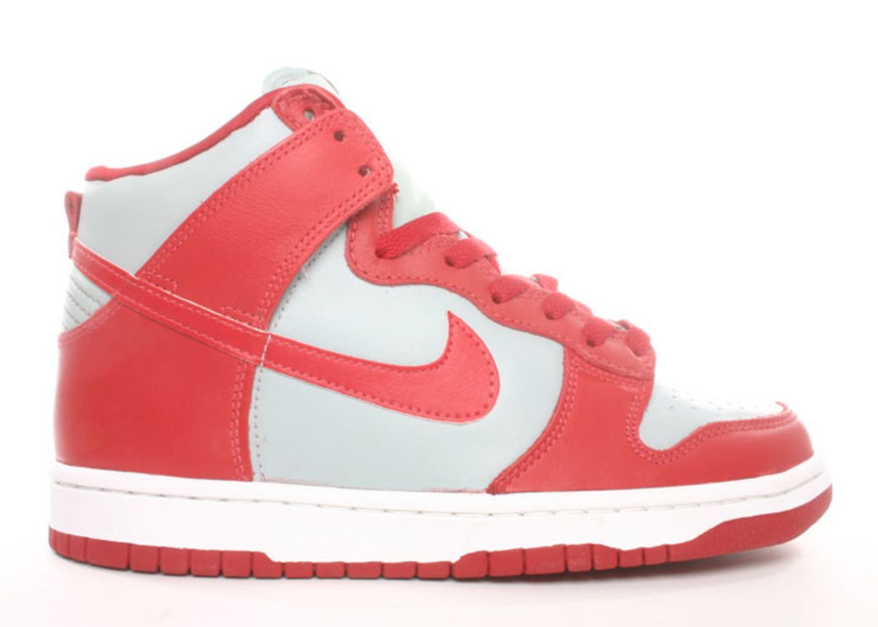 Dunk High LE Ultraman