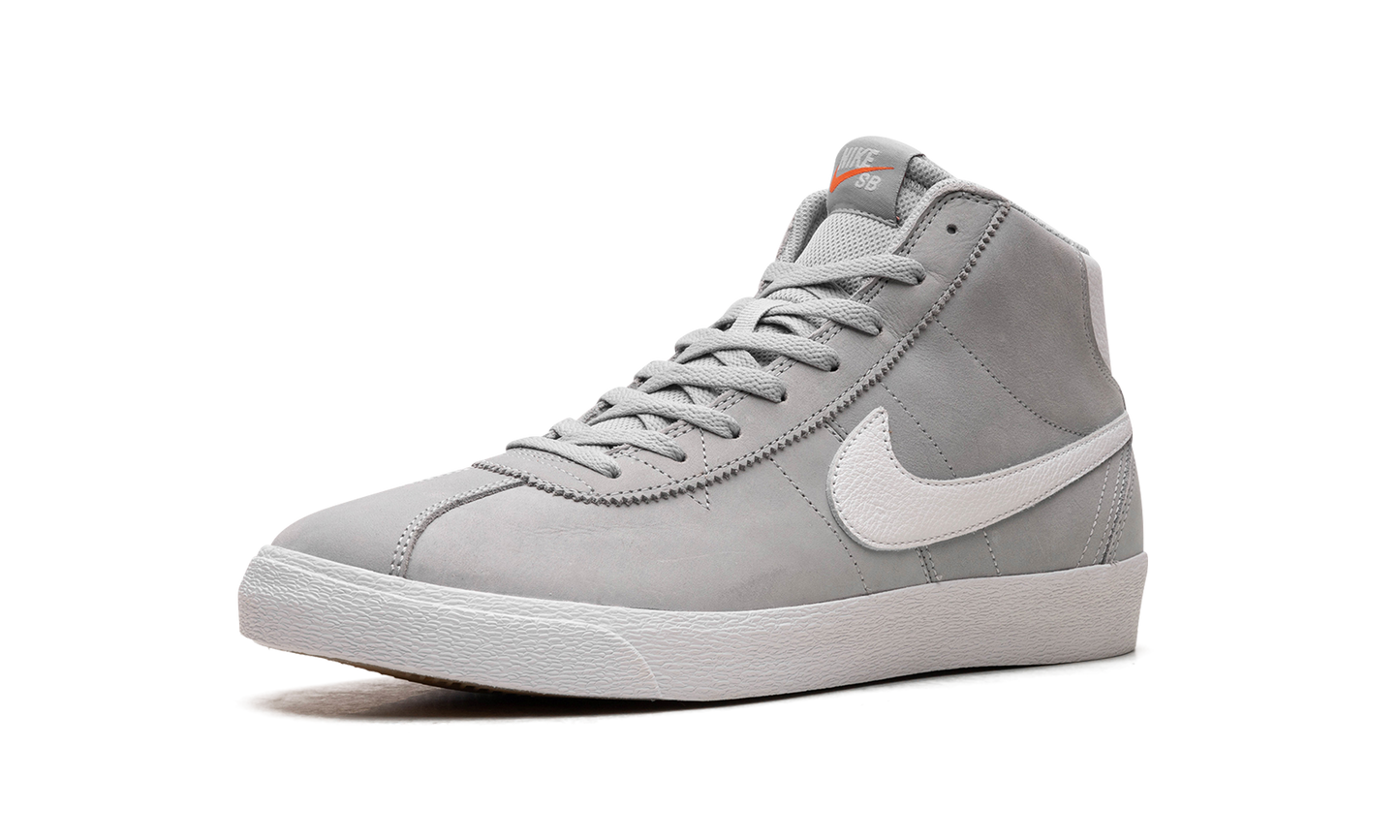 BRUIN HIGH SB WMNS"Wolf Grey"