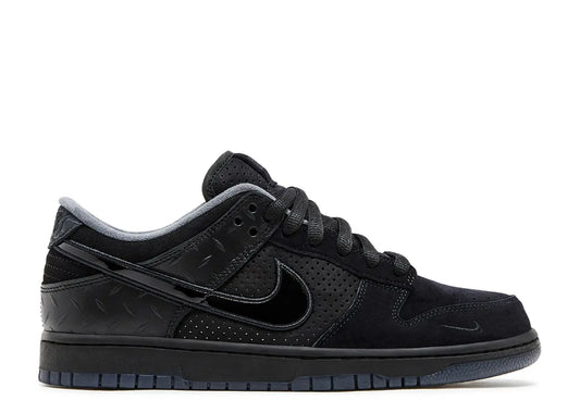 Dunk Low Ducks of a Feather Black University of Oregon PE