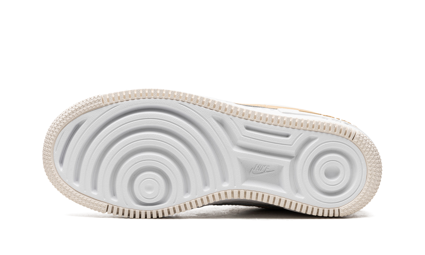 AIR FORCE 1 LO SHADO WMNS"Sail Tan" DV7449 100