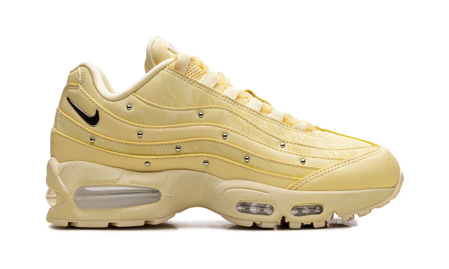 Air Max 95 WMNS"Soft Yellow Silver Studded" IQ3444 722