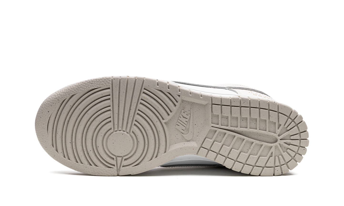 DUNK LOW WMNS"Just Do It" DV1160 100