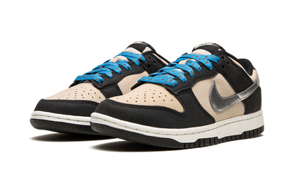 DUNK LO MNS WMNS"Starry Laces" DZ4712 001