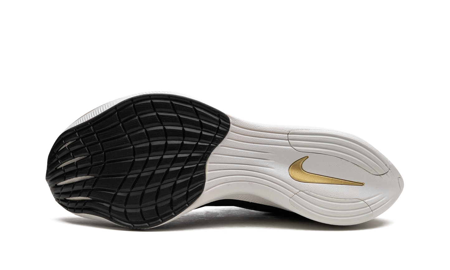 ZOOMX VAPORFLY NEXT% 2 WMNS"Black Metallic Gold Coin" CU4123 001