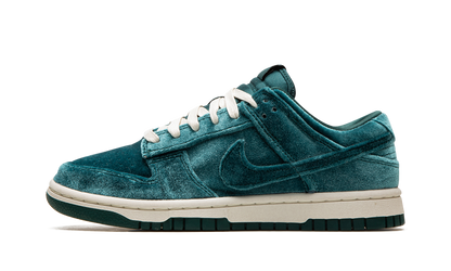 DUNK LO MNS WMNS"Green Velvet" DZ5224 300