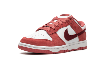 DUNK LOW WMNS"Valentine's Day" FQ7056 100