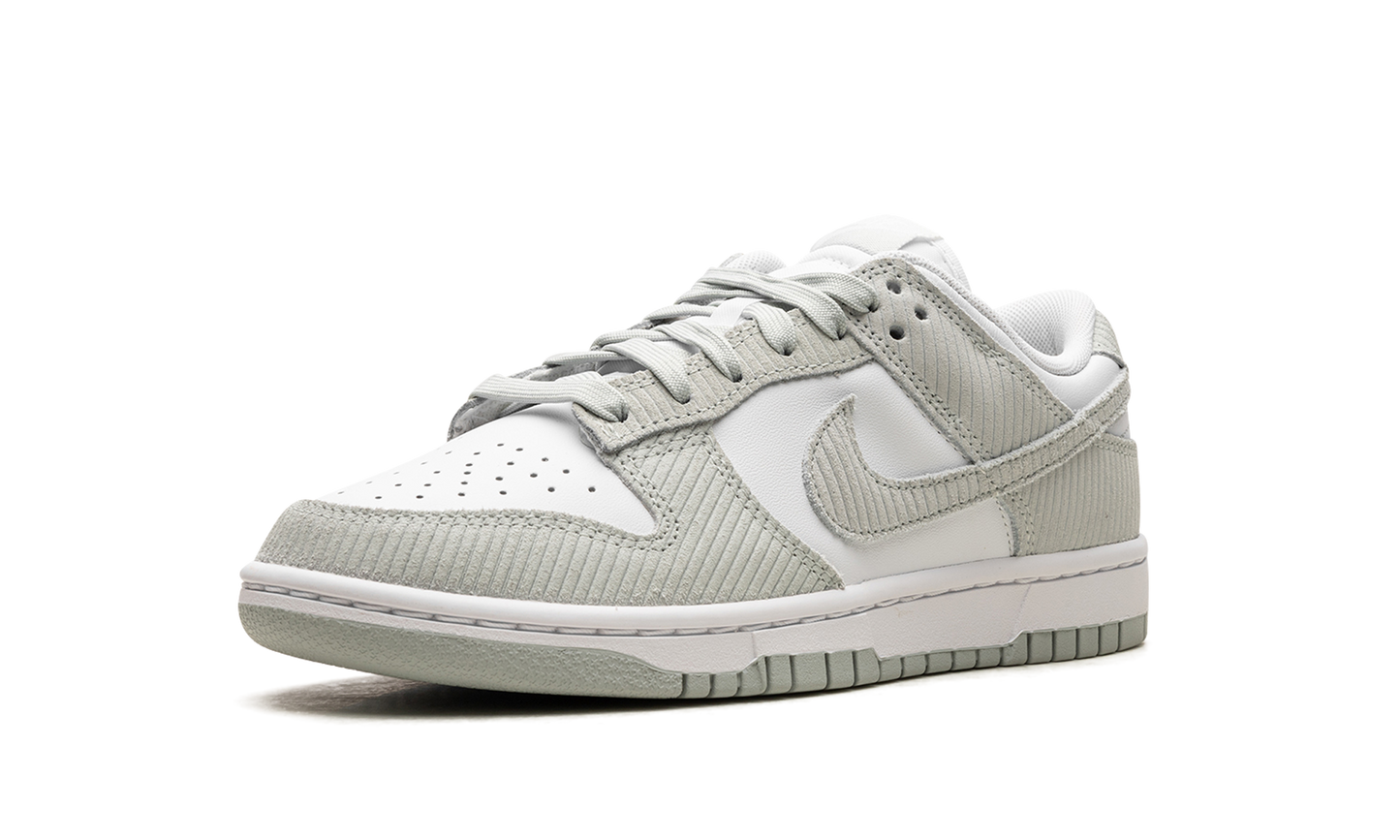 DUNK LOW WMNS"Grey Corduroy" FN7658 100