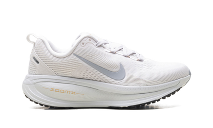 Vomero 18 WMNS"Vast Grey Summit White" HM6804 007