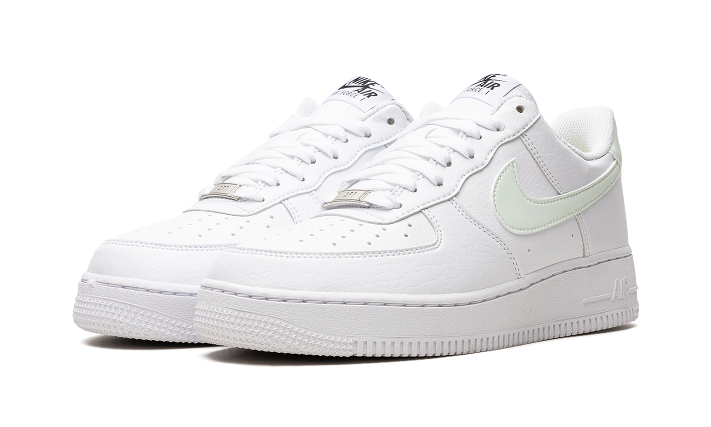 AIR FORCE 1'07 NEXT NATURE WMNS"Barely Green" DN1430 103
