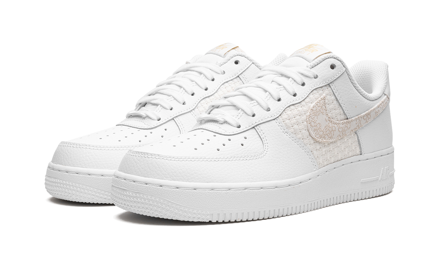 AIR FORCE 1'07 SE MNS WMNS"Flower Swoosh" DO9458 100