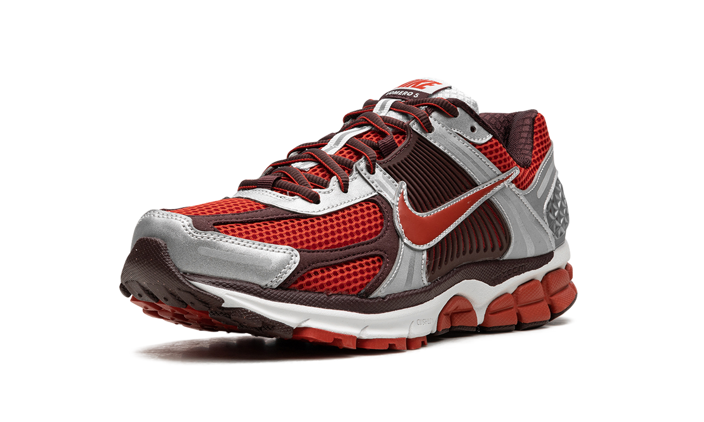 ZOOM VOMERO 5 WMNS"Team Red" FN7778 600