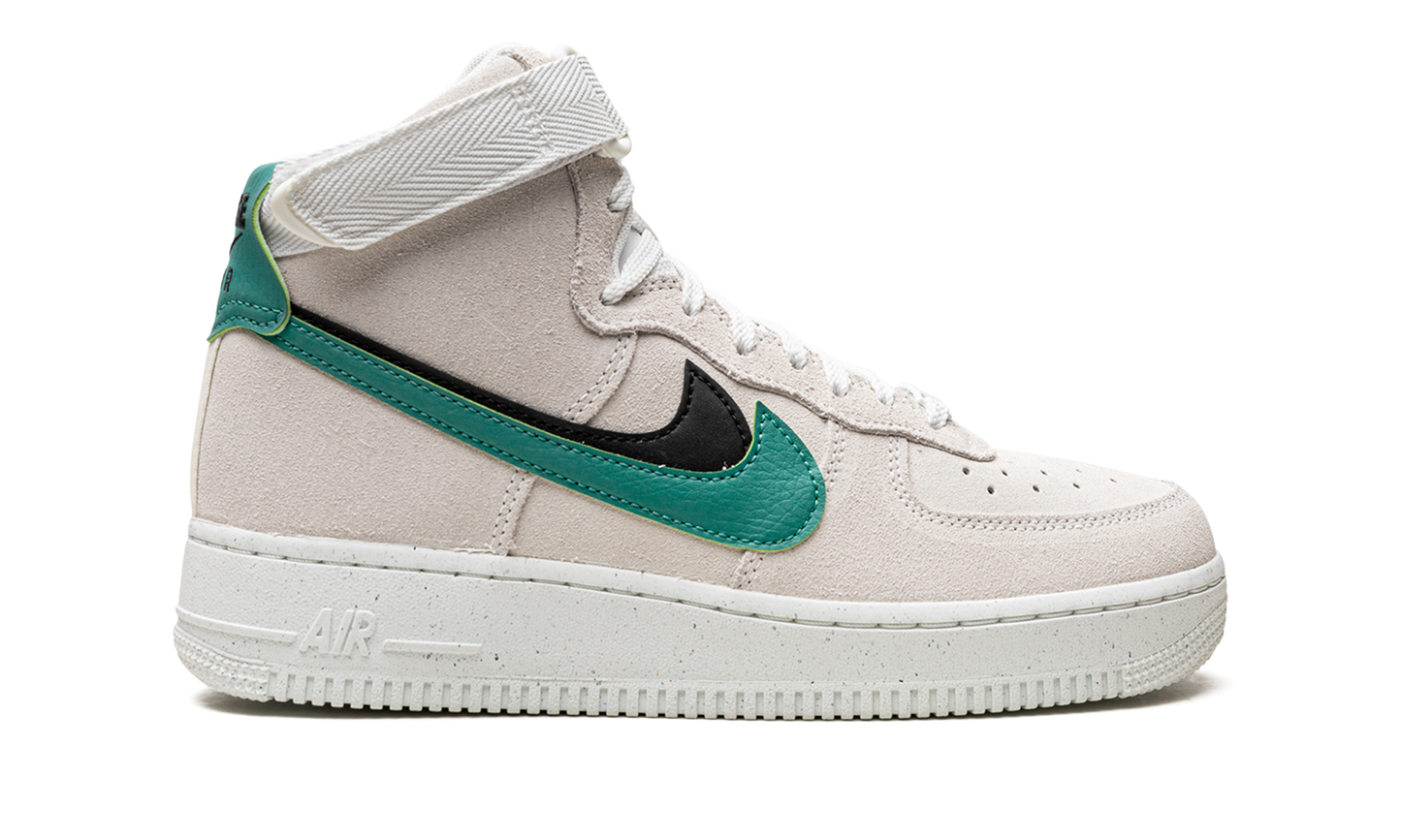 AIR FORCE 1 SE MNS WMNS DO9460 100