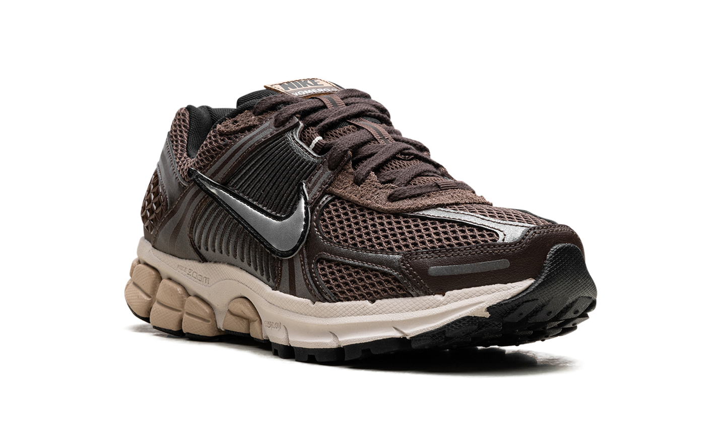 Zoom Vomero 5"Baroque Brown" FN6742 201