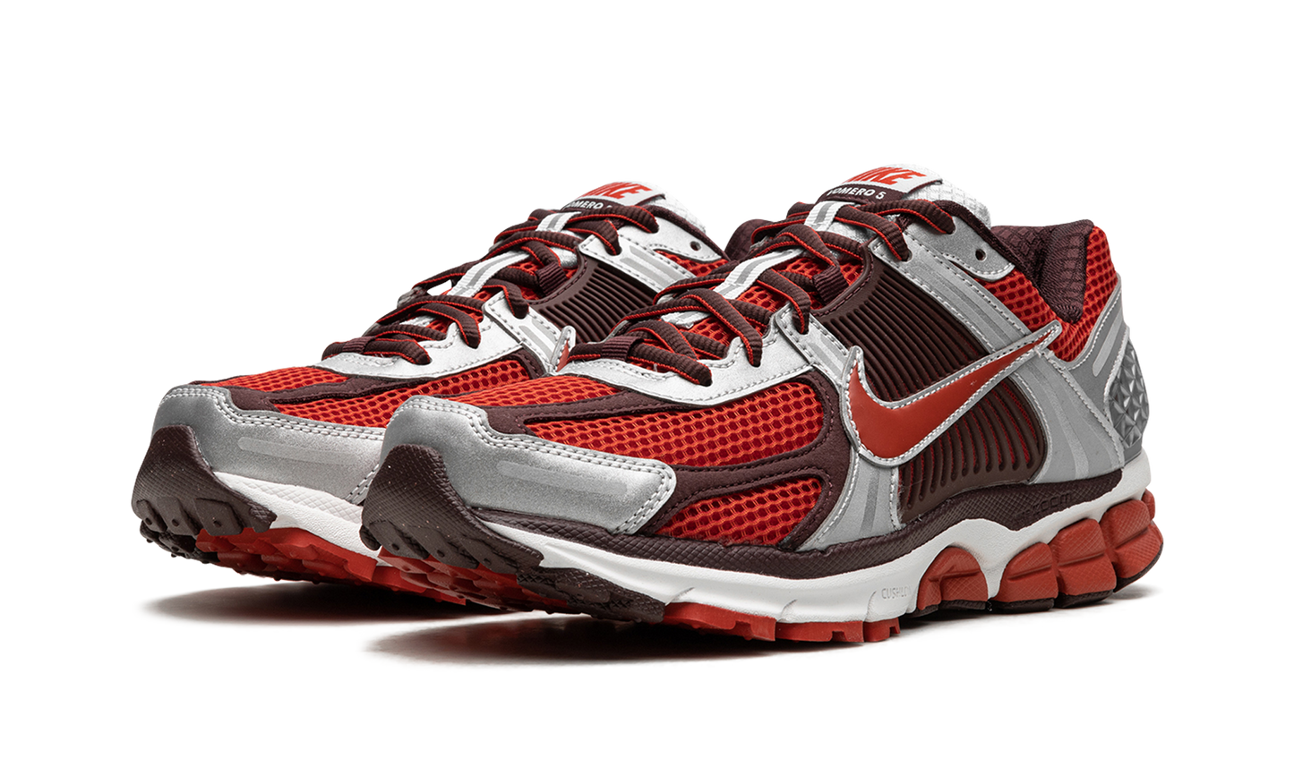 ZOOM VOMERO 5 WMNS"Team Red" FN7778 600