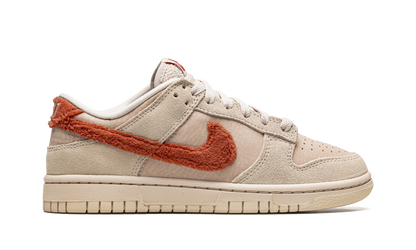 DUNK LO MNS WMNS"Terry Swoosh" DZ4706 200