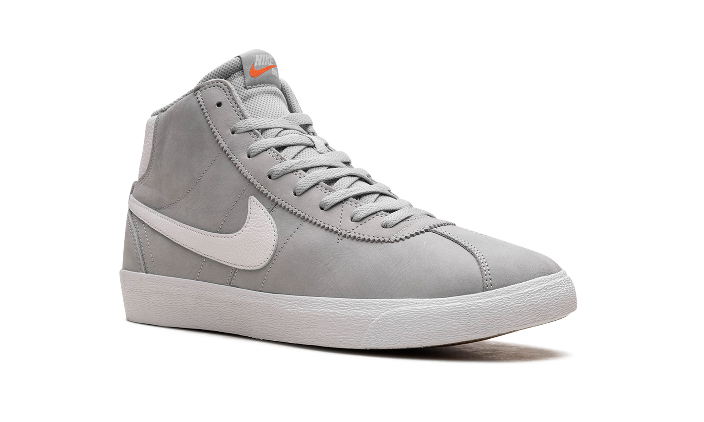 BRUIN HIGH SB WMNS"Wolf Grey"