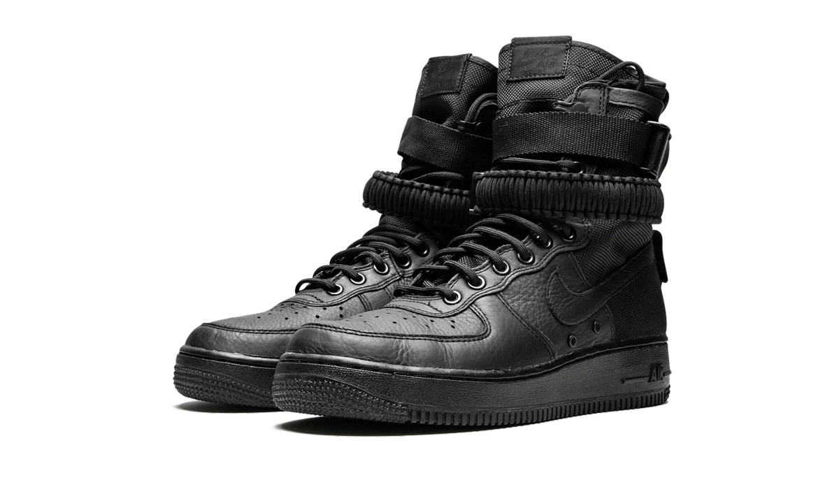 SF AF1 WMNS 857872 002
