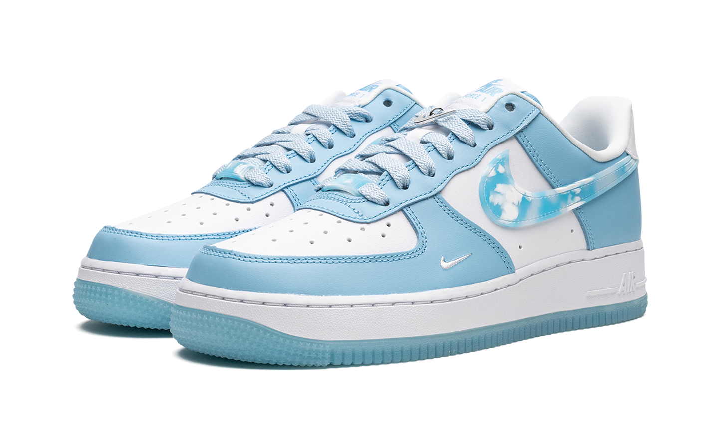 AIR FORCE 1'07 LX MNS WMNS"Nail Art White Blue" DX2937 100