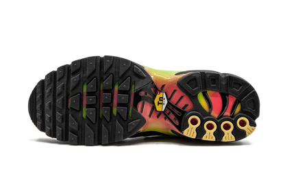 AIR MAX PLUS TN SE MNS WMNS AQ9979 001