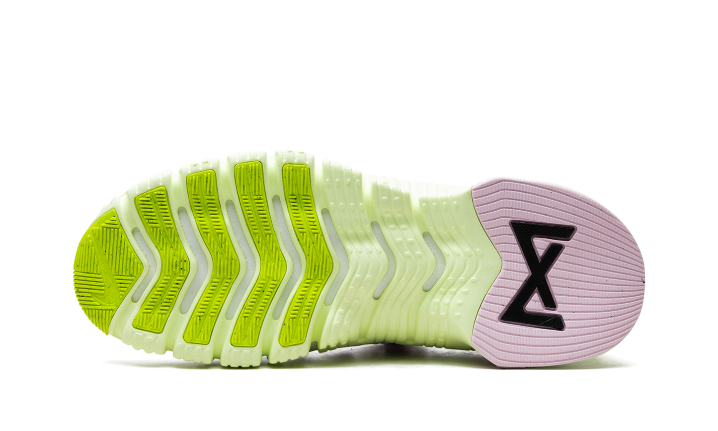 Free Metcon 5 WMNS"Barely Volt Pink Foam" DV3950 104