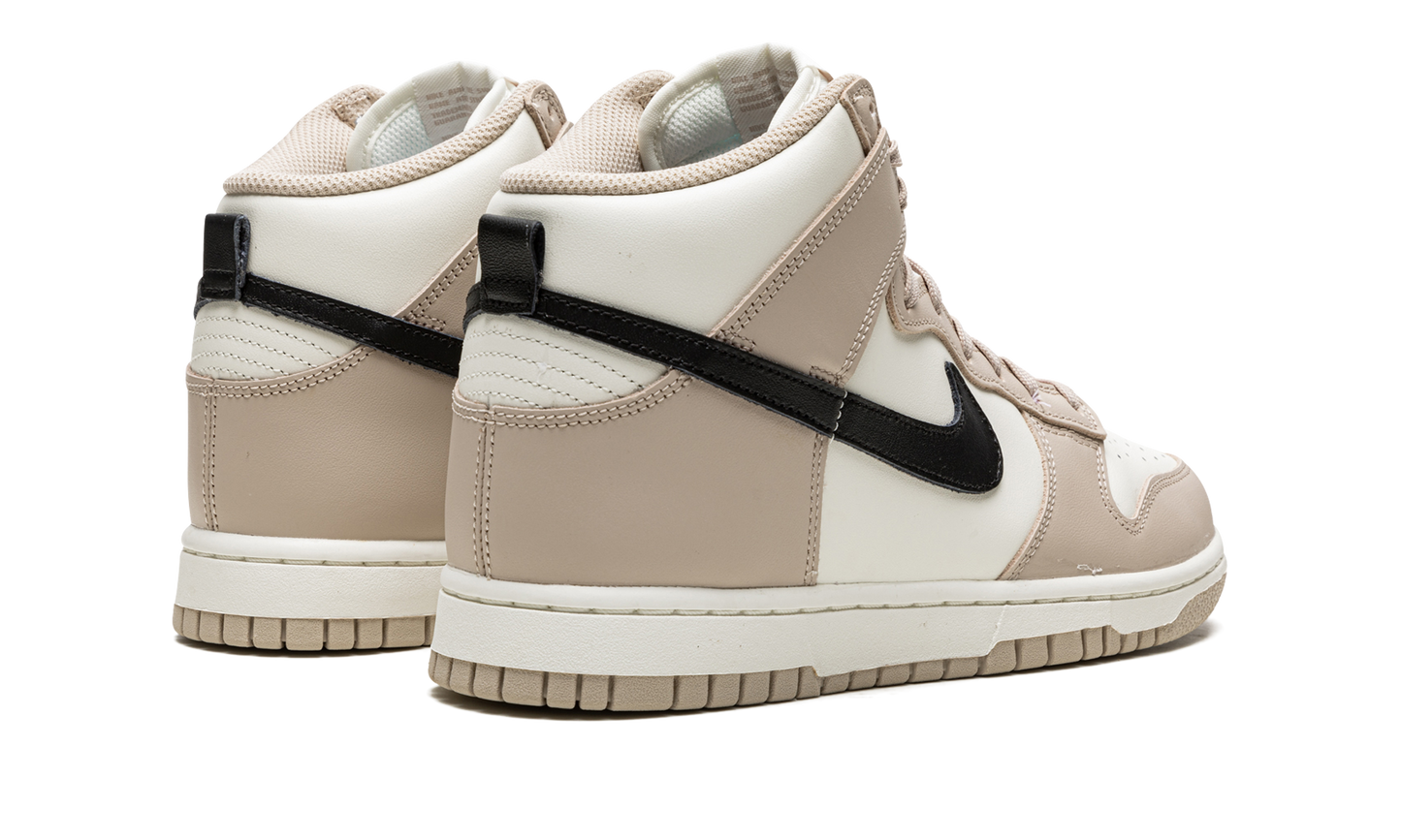 DUNK HIGH WMNS"Fossil Stone" DD1869 200