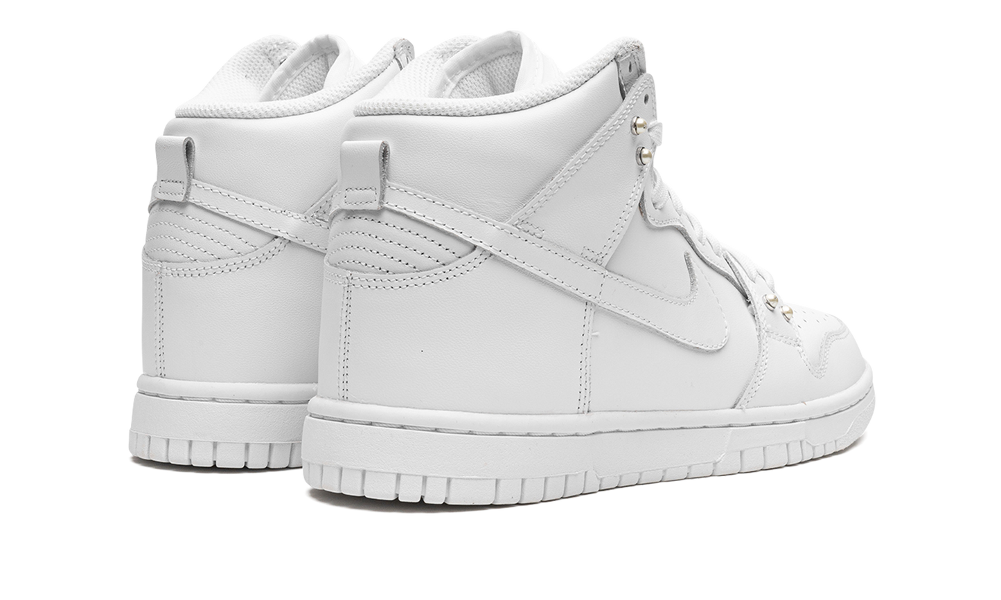 DUNK HIGH SE MNS WMNS"Pearl White" DM7607 100