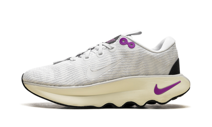 Motiva WMNS"Photon Dust Hyper Violet Coconut Milk" DV1238 009