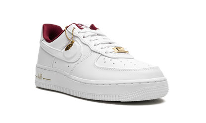 AIR FORCE 1 LO MNS WMNS"Just Do It" DV7584 100