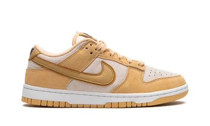 DUNK LOW WMNS"Celestial Gold Suede" DV7411 200