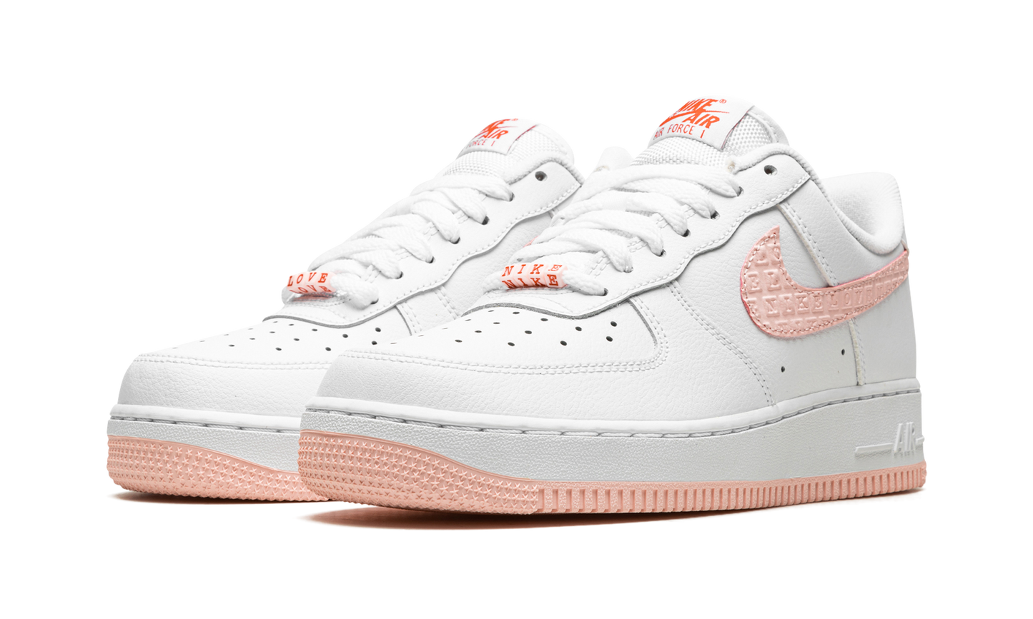 AIR FORCE 1 LO MNS WMNS"Valentine's Day 2022" DQ9320 100
