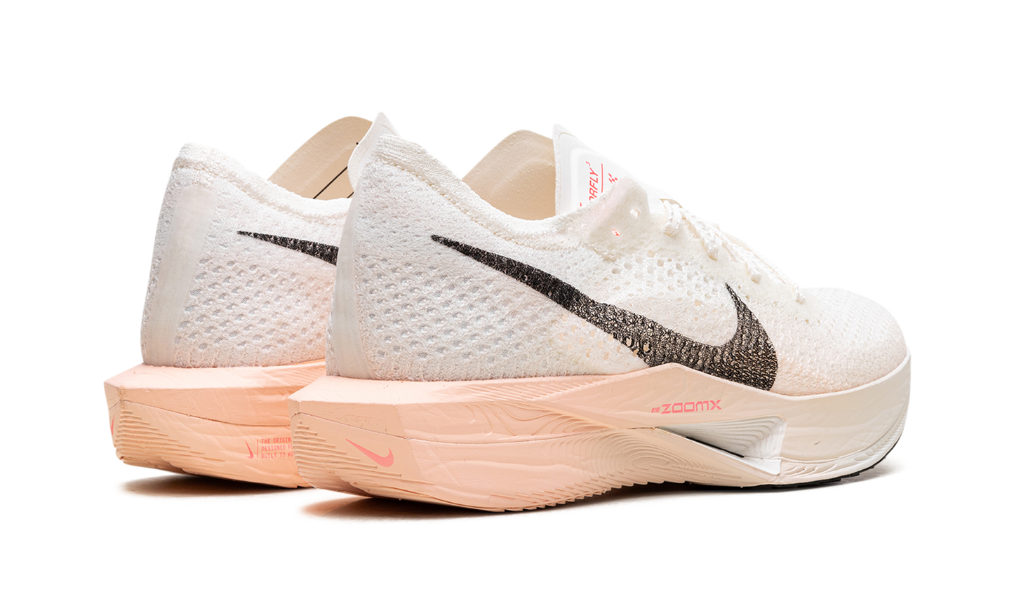 ZoomX Invincible Run 3 WMNS"Sail Guava Ice" DV4130 103