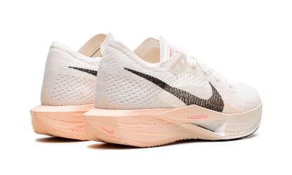 ZoomX Invincible Run 3 WMNS"Sail Guava Ice" DV4130 103