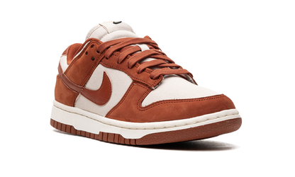 DUNK LO LX WMNS"Rugged Orange" DZ2710 101