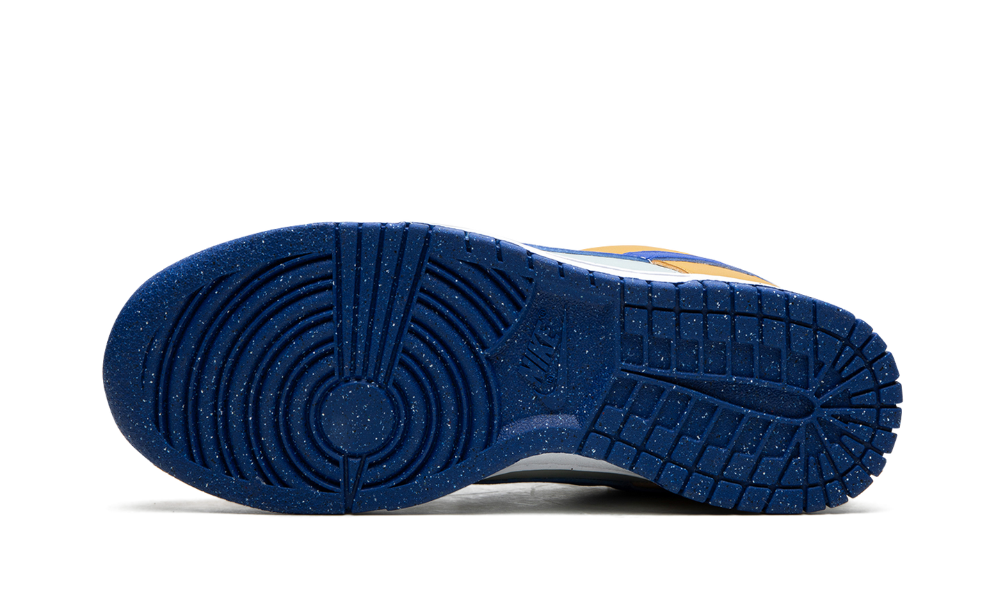 DUNK LO NEXT NATURE WMNS"Wheat Gold Royal" DN1431 700