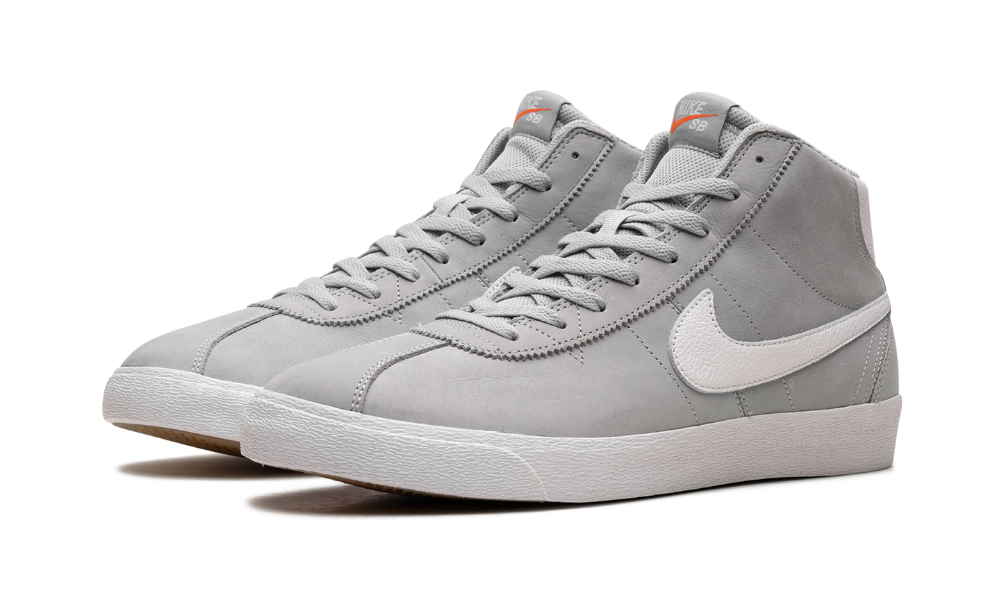 BRUIN HIGH SB WMNS"Wolf Grey"