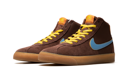SB BRUIN HIGH WMNS"Why So Sad ?" DX4325 200
