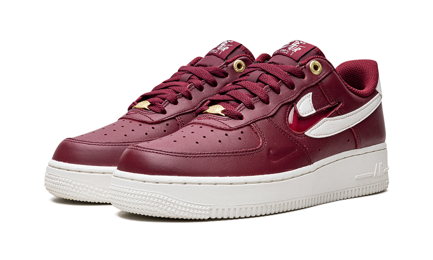 AIR FORCE 1 LO WMNS"Logo Pack - Deep Red" DZ5616 600