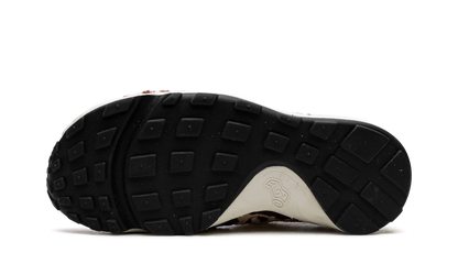 AIR FOOTSCAPE OVEN WMNS"Cow Print" FB1959 100
