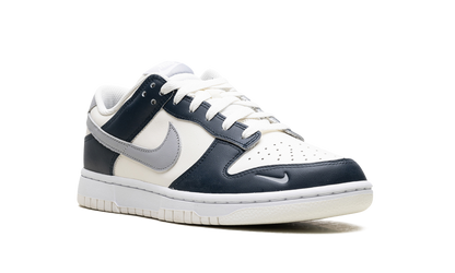 Dunk Low WMNS"Armoury Navy" HV2390 100