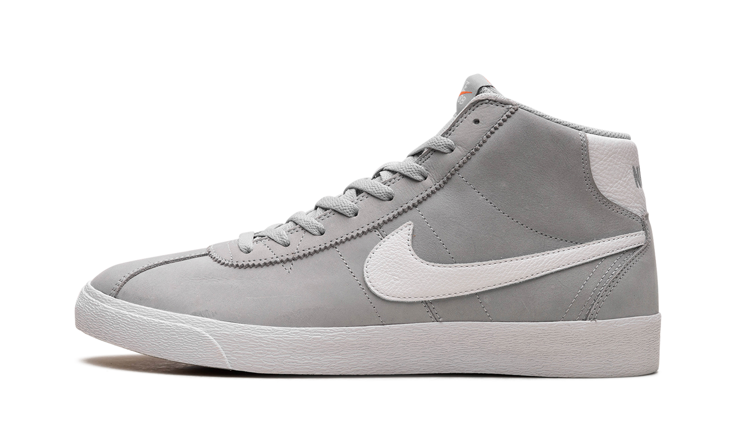 BRUIN HIGH SB WMNS"Wolf Grey"