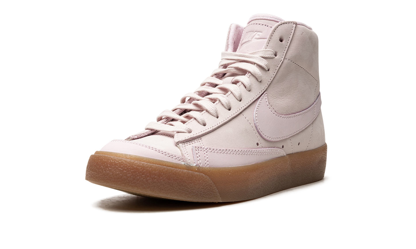 BLAZER MID PREMIUM WMNS"Pearl Pink/Gum" DQ7572 600
