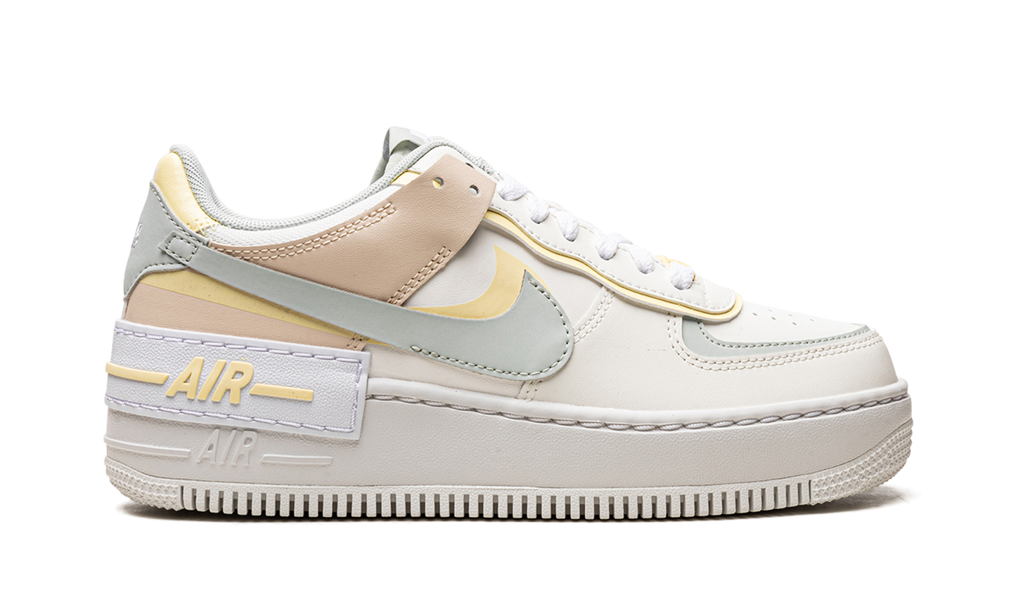 AF1 SHADO WMNS"Sail/ Citron Tint" DR7883 101